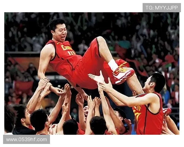 姚明称赞王治郅的篮球才华与职业精神引发广泛关注与讨论